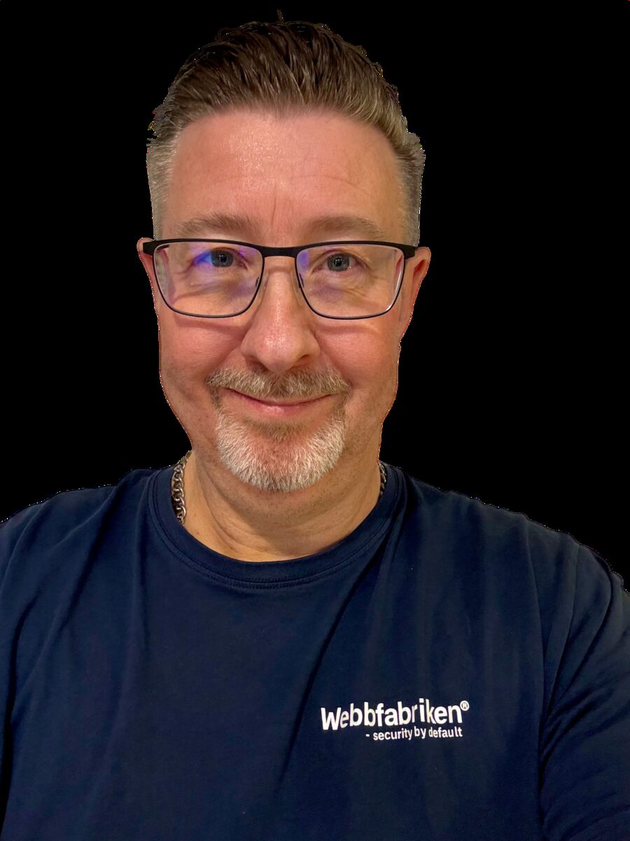 Per på Webbfabrikens datorservice